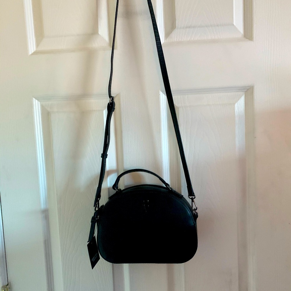 Crossbody purse
